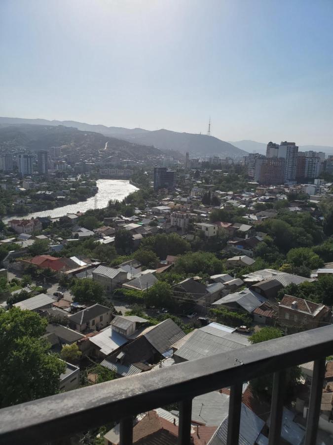 Cozy 1-Bedroom Unit In Tbilisi, With Amazing View Bagian luar foto