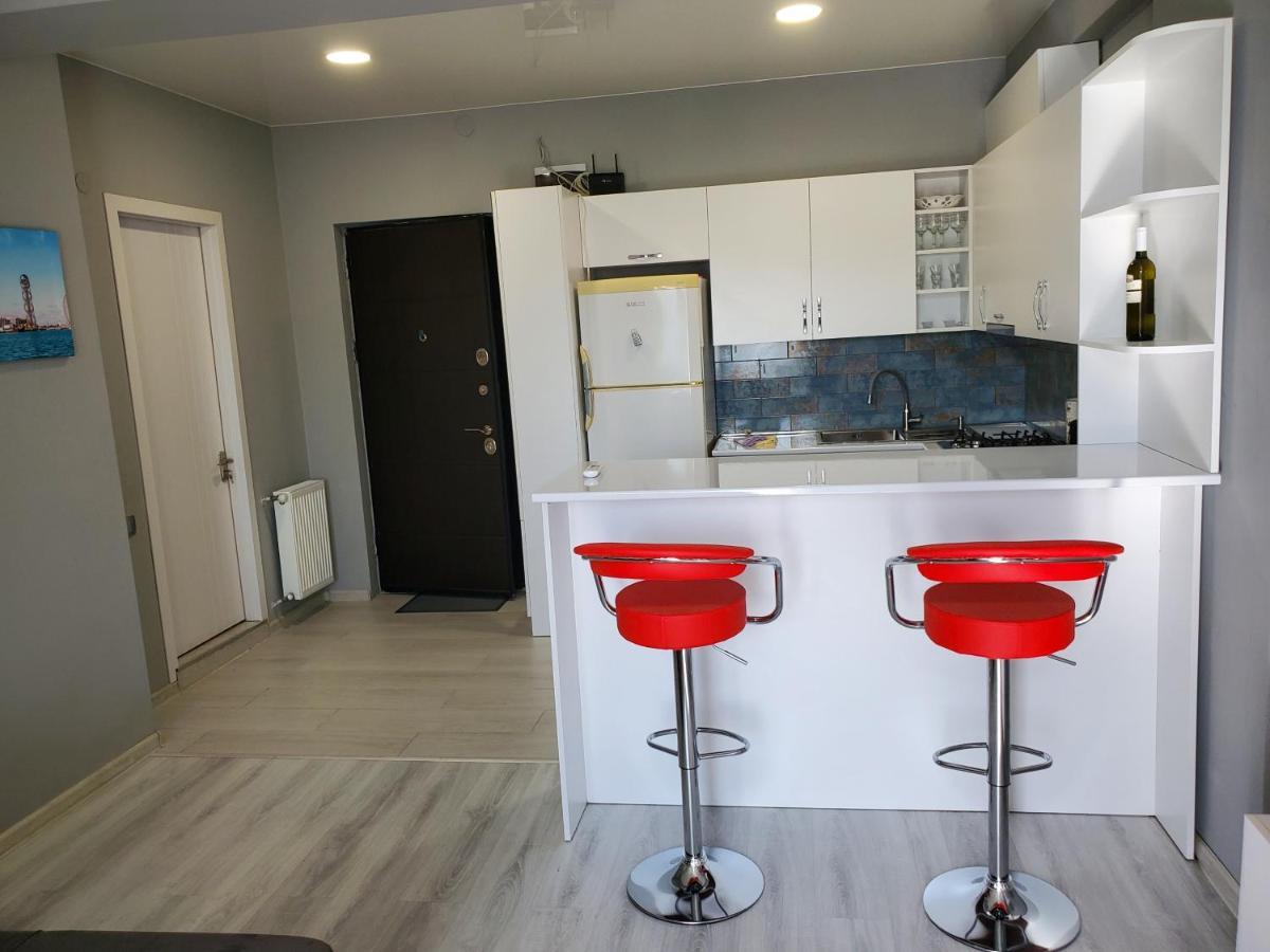 Cozy 1-Bedroom Unit In Tbilisi, With Amazing View Bagian luar foto